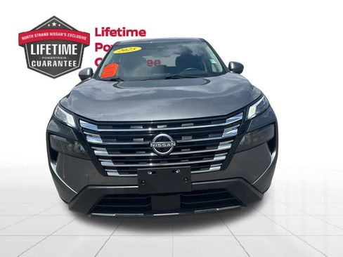 Certified 2025 Nissan Rogue SV AWD/4WD image 2