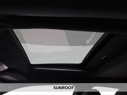 Used 2023 Dodge Charger Scat Pack image 3