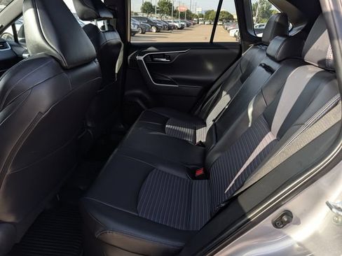 Used 2023 Toyota RAV4 XSE AWD/4WD image 28