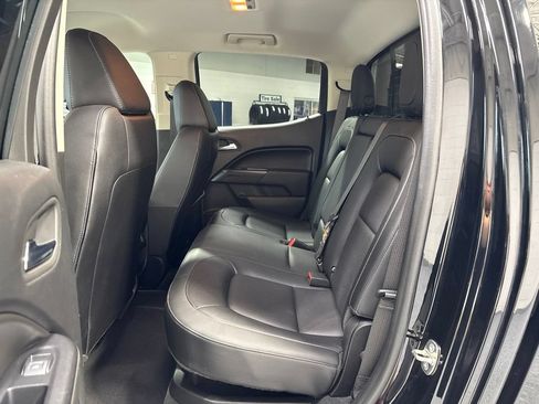 Used 2020 Chevrolet Colorado ZR2 w/ ZR2 Midnight Special Edition AWD/4WD image 34