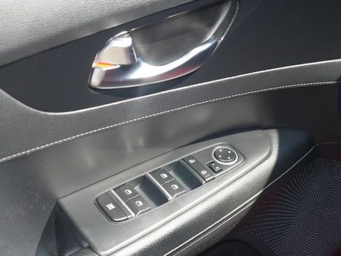Used 2021 Kia Forte GT-Line FWD image 12
