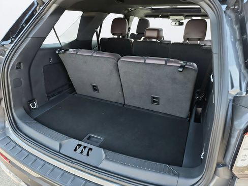 New 2026 Ford Explorer Platinum AWD/4WD image 32