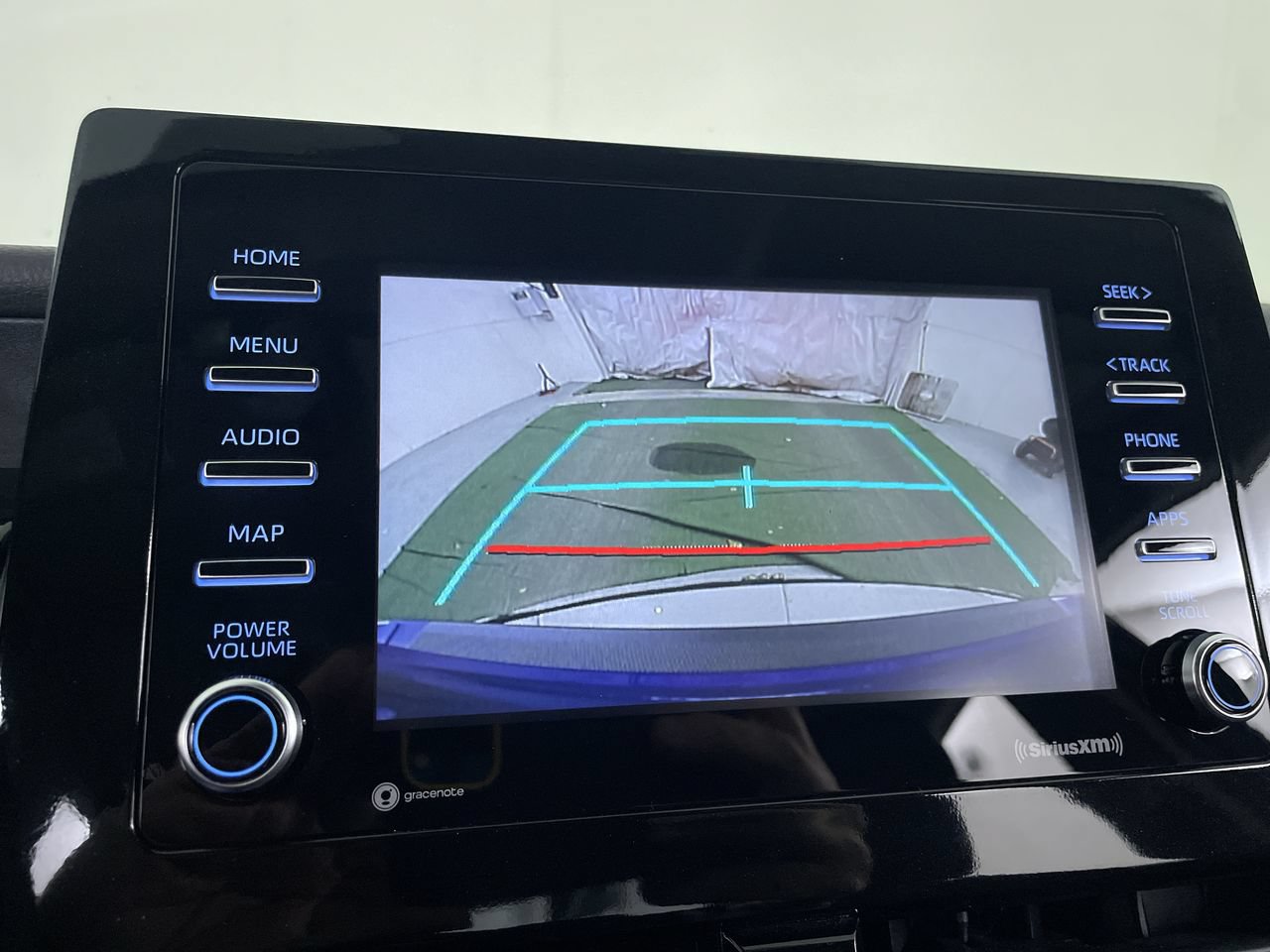 Used 2023 Toyota Camry SE FWD image 17