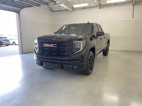 Certified 2023 GMC Sierra 1500 Elevation image 5