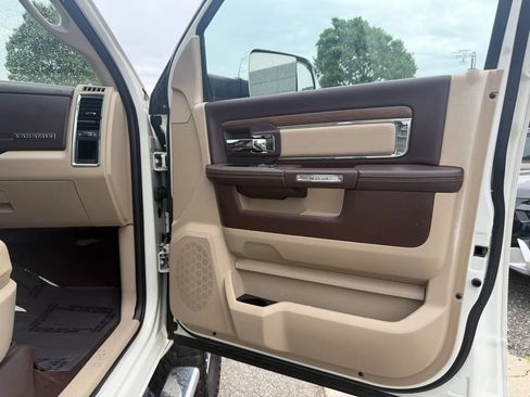 Used 2018 RAM 2500 Laramie w/ Off Road Package AWD/4WD image 63