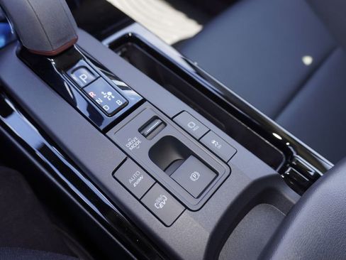 New 2026 Toyota Prius Plug-In Hybrid image 17