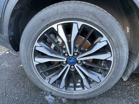 Used 2022 Ford Escape SEL w/ SEL Stealth AWD Package image 5