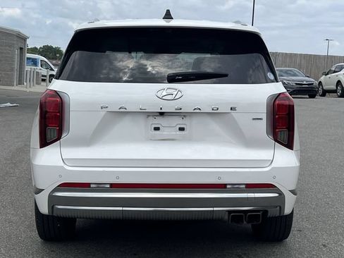 Used 2024 Hyundai Palisade Calligraphy AWD/4WD image 12