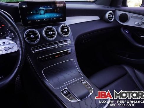 Used 2022 Mercedes-Benz GLC 300 4MATIC Coupe image 17