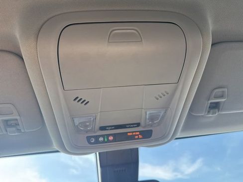 Used 2022 Chevrolet Equinox LT image 22