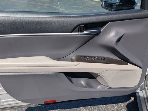 Used 2023 Toyota Camry LE FWD image 8