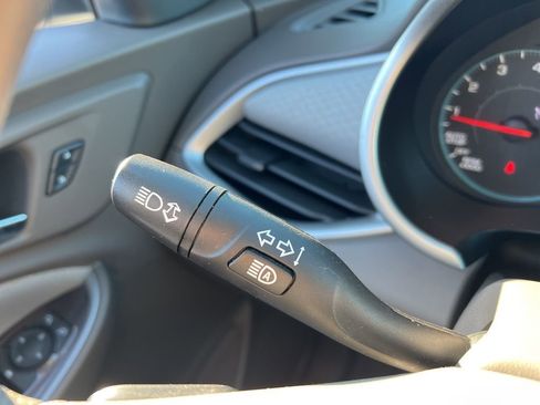 Used 2024 Chevrolet Malibu LT image 15