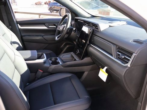 New 2026 GMC Terrain Elevation w/ Elevation Premium Package image 7