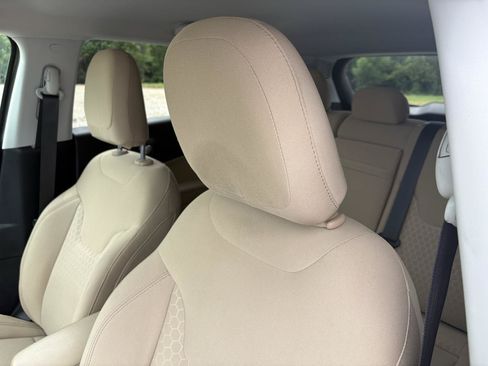 Used 2018 Jeep Compass Sport w/ Tech Group AWD/4WD image 19