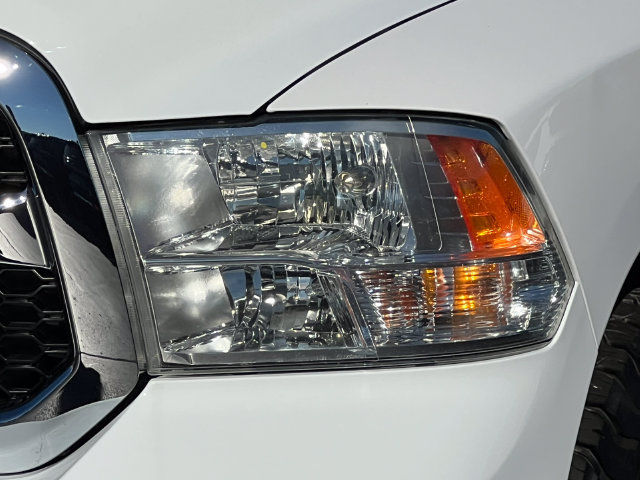 Used 2020 RAM 1500 Tradesman w/ Chrome Appearance Group AWD/4WD image 35