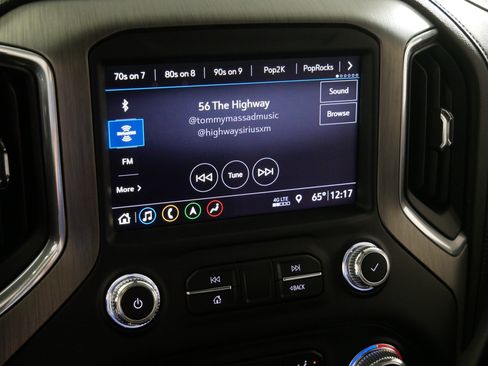 Used 2019 GMC Sierra 1500 Denali w/ Denali Ultimate Package AWD/4WD image 22