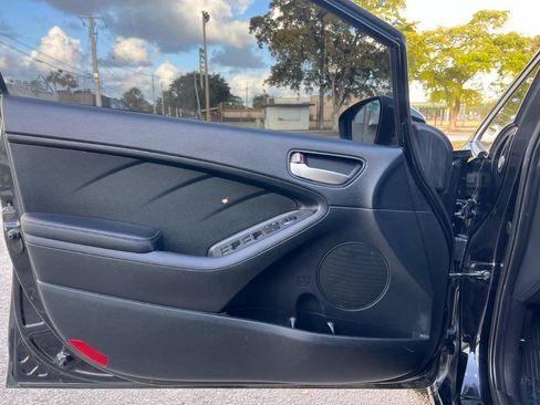 Used 2018 Kia Forte LX FWD image 22