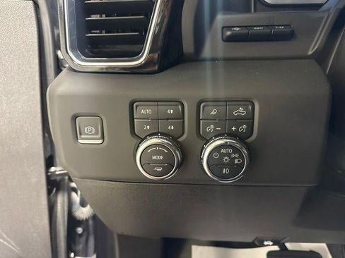 Used 2023 GMC Sierra 1500 Denali w/ Denali Reserve Package AWD/4WD image 15