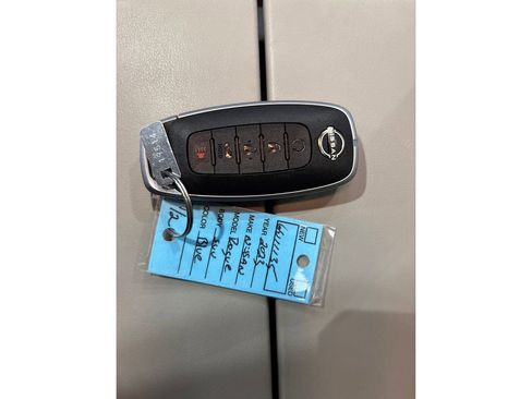 Used 2023 Nissan Rogue SL w/ SL Premium Package image 37