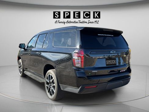 Used 2024 Chevrolet Suburban RST w/ Luxury Package AWD/4WD image 3