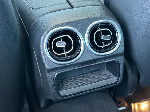 Certified 2023 Mercedes-Benz C 300 Sedan image 14