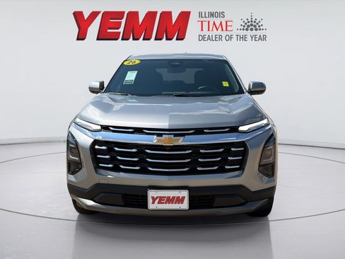Used 2026 Chevrolet Equinox LT AWD/4WD image 3