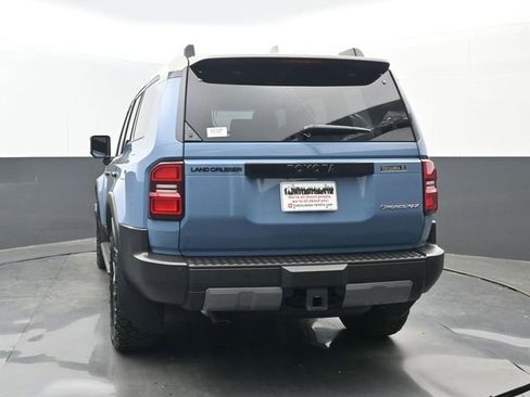 Used 2025 Toyota Land Cruiser w/ Premium Package image 18