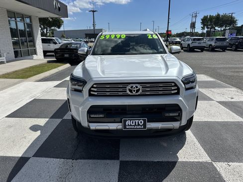 Used 2026 Toyota 4Runner Limited AWD/4WD image 2