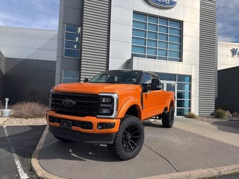 New 2024 Ford F250 Lariat w/ Lariat Ultimate Package AWD/4WD image 2