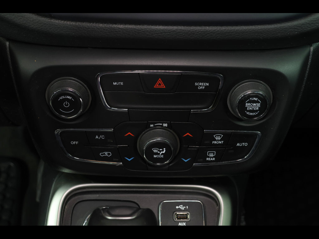 Used 2021 Jeep Compass Latitude w/ Convenience Group AWD/4WD image 26