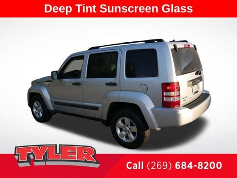 Used 2012 Jeep Liberty Sport w/ Popular Equipment Group AWD/4WD image 5
