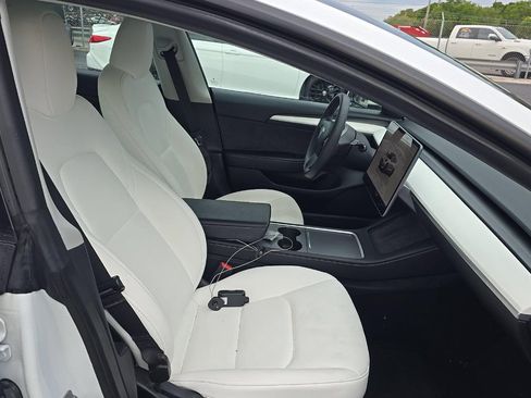Used 2023 Tesla Model 3 Standard Range RWD image 11