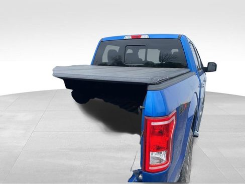 Used 2016 Ford F150 XLT w/ Equipment Group 302A Luxury image 7