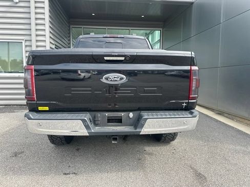 Used 2023 Ford F150 Lariat w/ Trailer Tow Package AWD/4WD image 8
