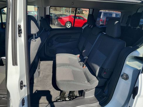 Used 2018 Ford Transit Connect XL image 16