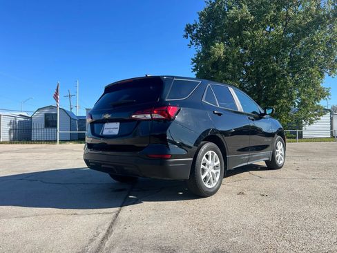 Used 2023 Chevrolet Equinox LS w/ LS Convenience Package FWD image 5
