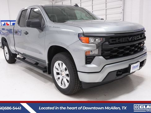 New 2026 Chevrolet Silverado 1500 Custom RWD image 3
