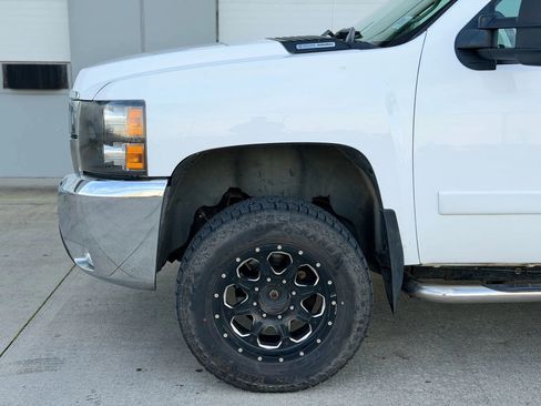 Used 2007 Chevrolet Silverado 2500 LTZ w/ Safety Package image 30
