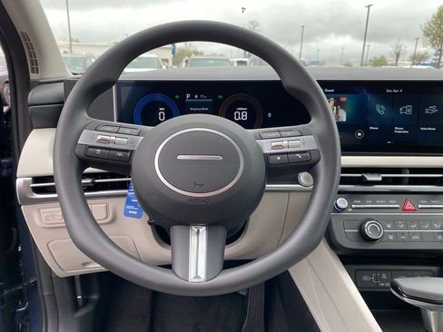 New 2026 Hyundai Tucson SE FWD image 11
