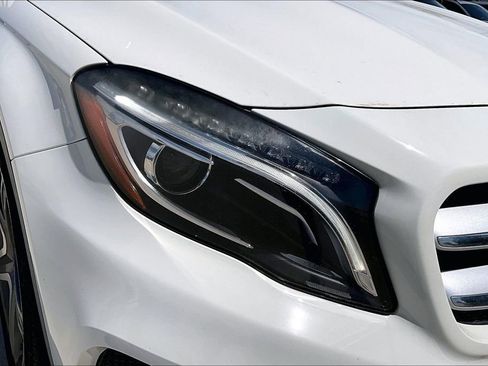 Used 2016 Mercedes-Benz GLA 250 image 36