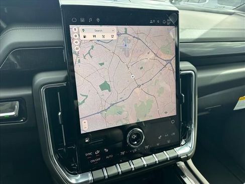 New 2026 GMC Yukon Elevation image 30