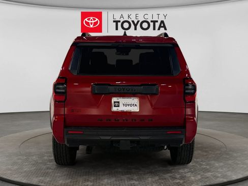Used 2025 Toyota 4Runner TRD Off-Road AWD/4WD image 7