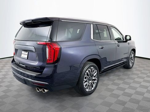 Used 2024 GMC Yukon Denali Ultimate AWD/4WD image 7