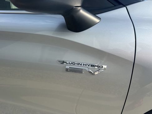 Used 2025 Mitsubishi Outlander ES AWD/4WD image 17