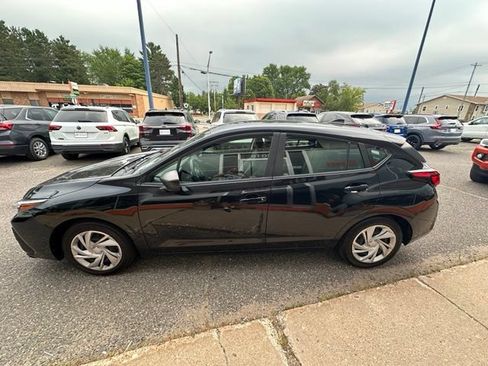 Used 2024 Subaru Impreza 2.0i AWD/4WD image 4