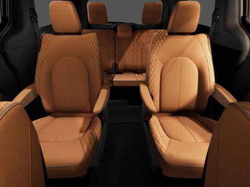 New 2026 Chrysler Pacifica Pinnacle image 3