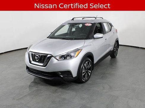 Certified 2020 Nissan Kicks SV w/ Exterior Package FWD image 2