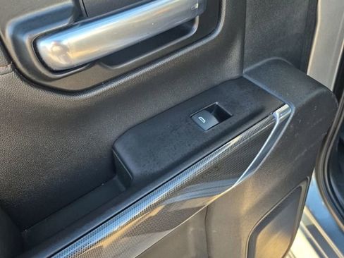 Used 2019 GMC Sierra 1500 AT4 w/ AT4 Premium Package image 16