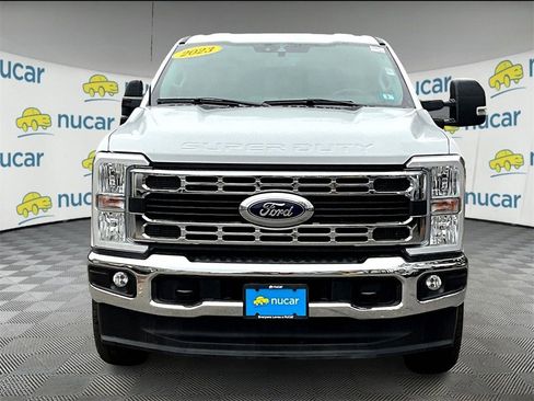 Used 2023 Ford F350 XLT w/ FX4 Off-Road Package image 2