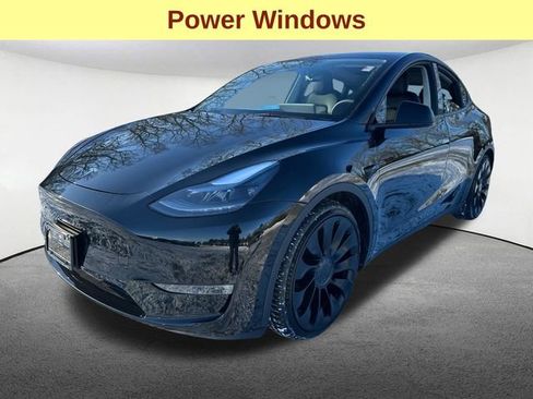 Used 2023 Tesla Model Y Performance image 5